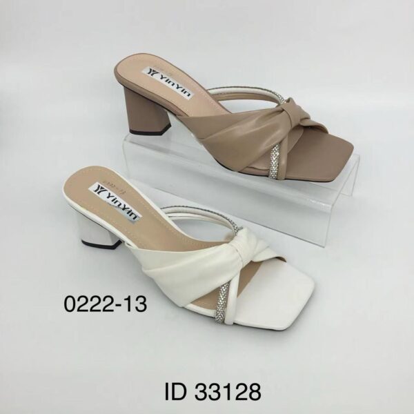 Ladies shoe - Image 2